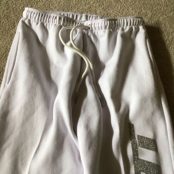 Vintage Laced Up Sneak Gallery GOAT White Sweatpants - Picture 3 of 7
